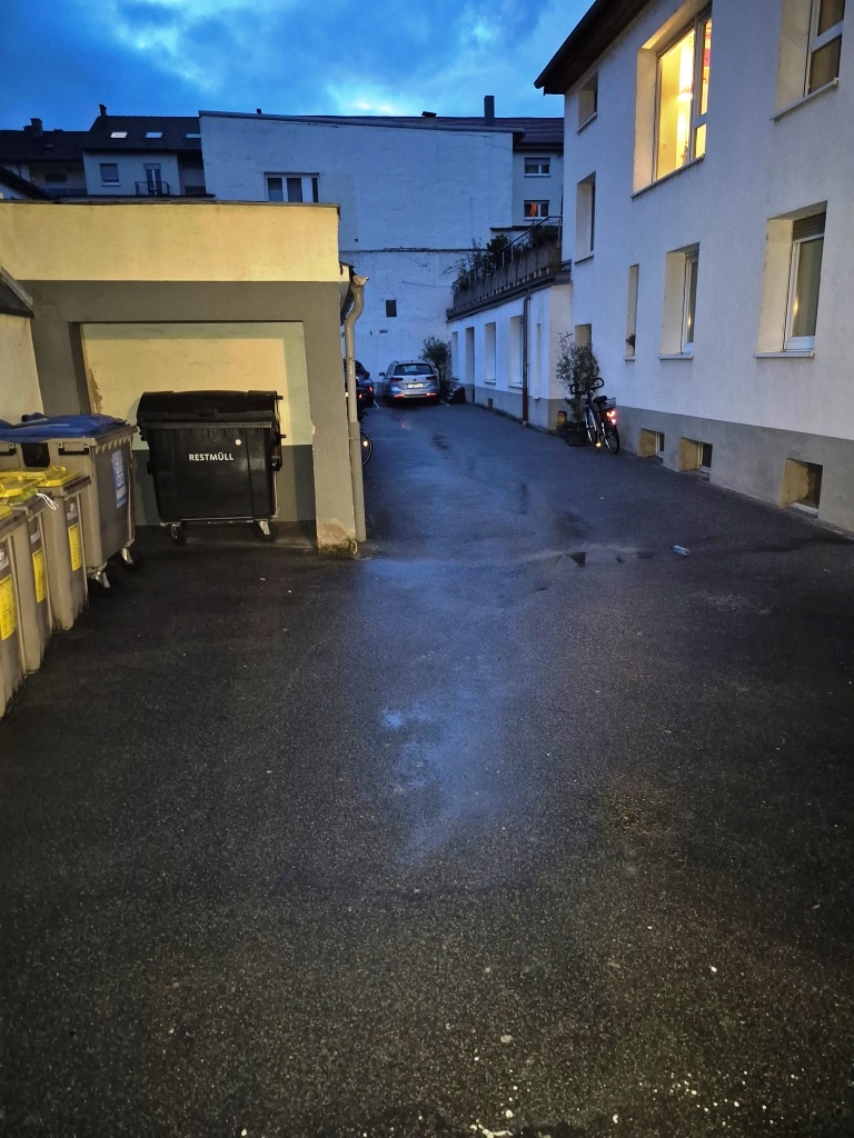 Hof3 Etagenwohnung Mannheim