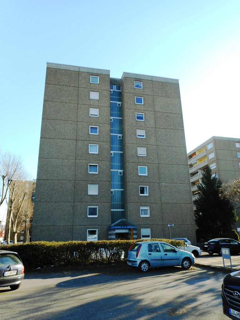 Front1 Etagenwohnung Ludwigshafen